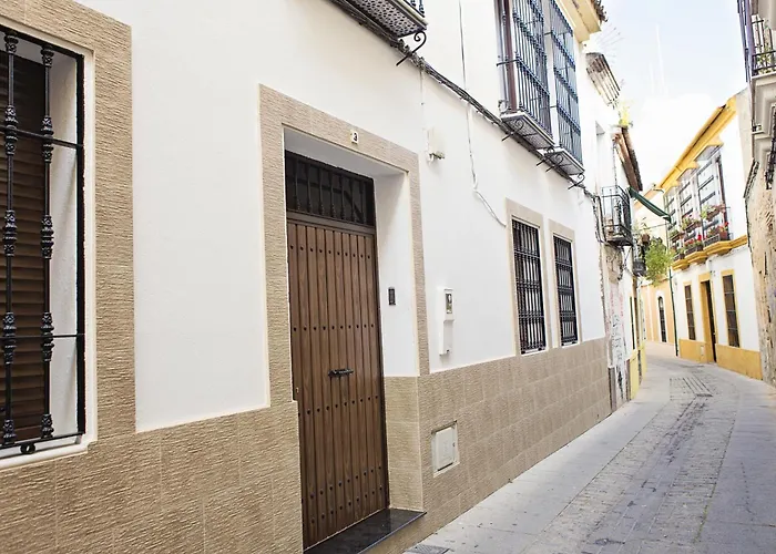 La Casa de los Faroles