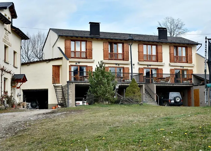 Hotel cerca del colegio: Mas Meya