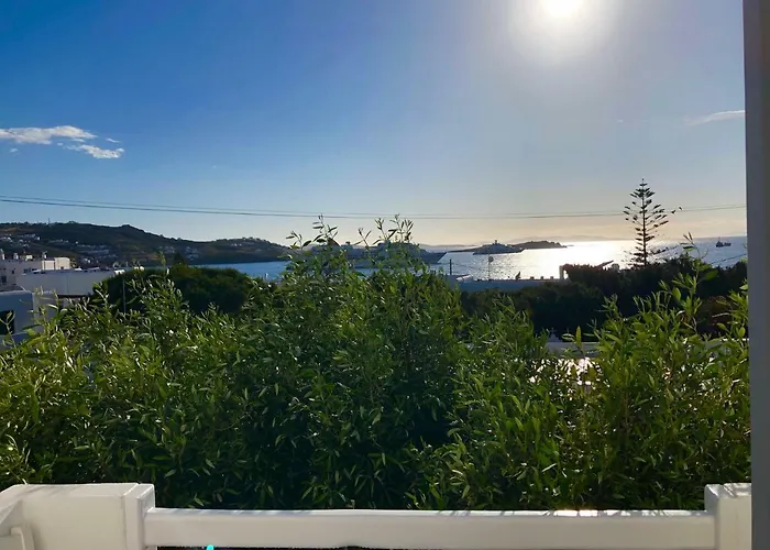 Hotel cerca del aeropuerto: White Myth