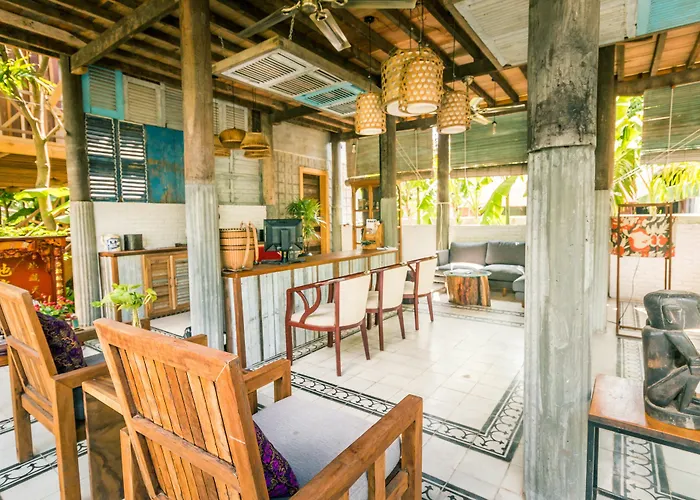 Isann Lodge