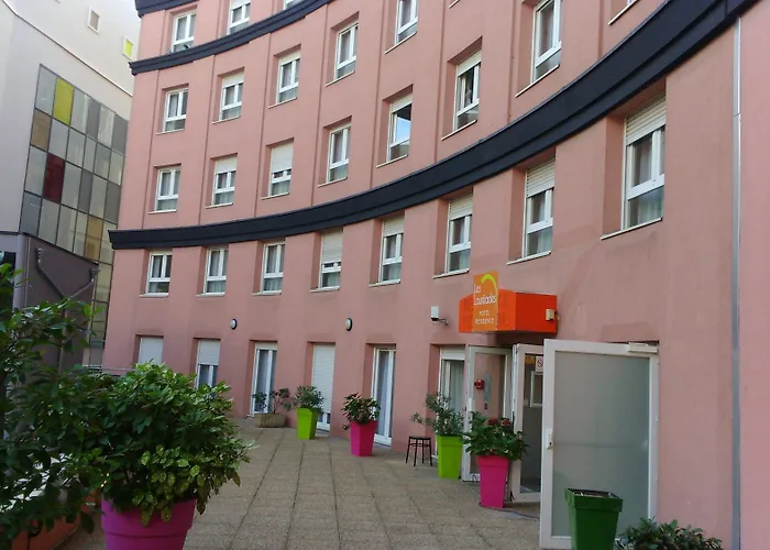 Hoteles que admiten perros en Clermont-Ferrand 