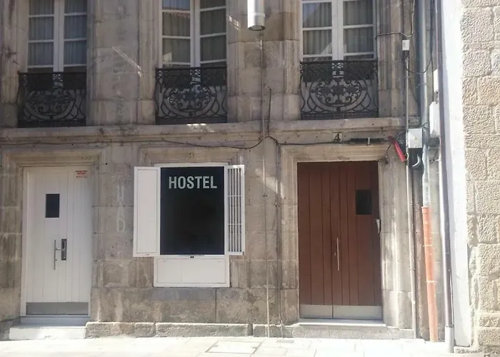  R4Hostel