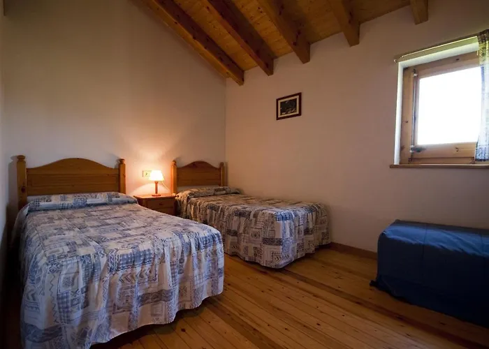 Hotel cerca del colegio: Mas Meya