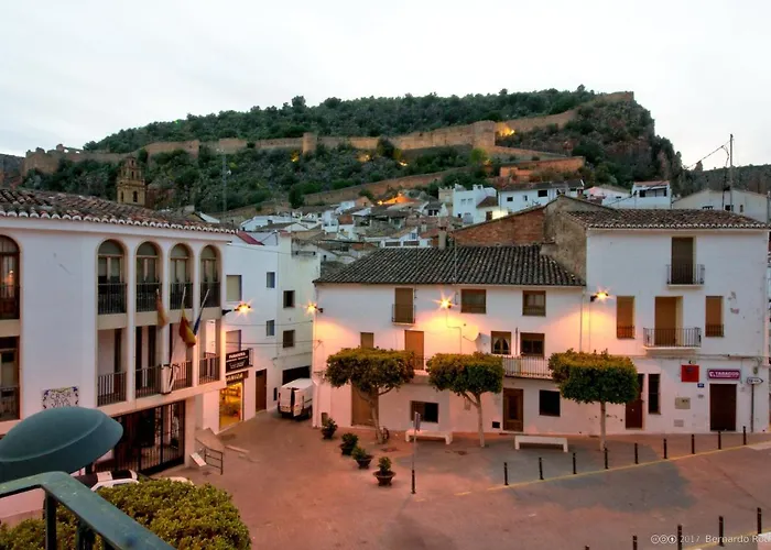  Ca Tona