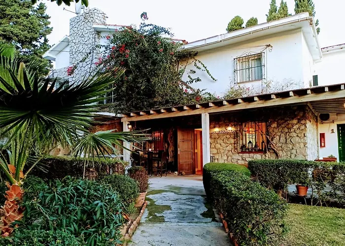 B&B: Hostal Boutique Los Geranios del Pinar