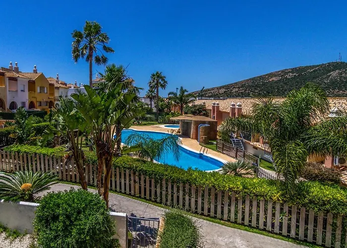 Alquiler de vacaciones: Zahara Sol Villas y Apartamentos by QHotels